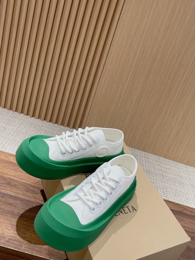 Gucci Casual Shoes